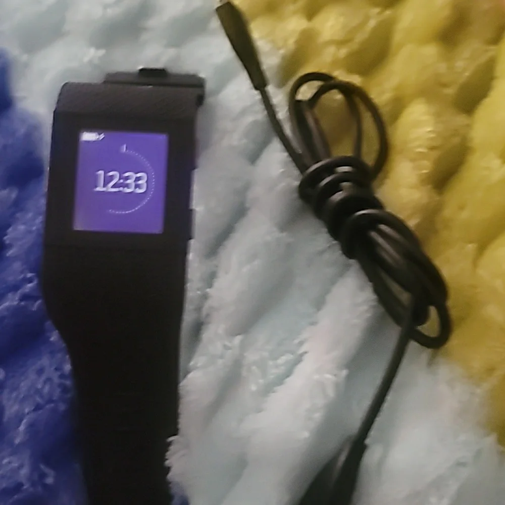 Fitbit Surge FB501 Fitness‎ Superwatch Tracker Silver Black Band Heart Rate GPS